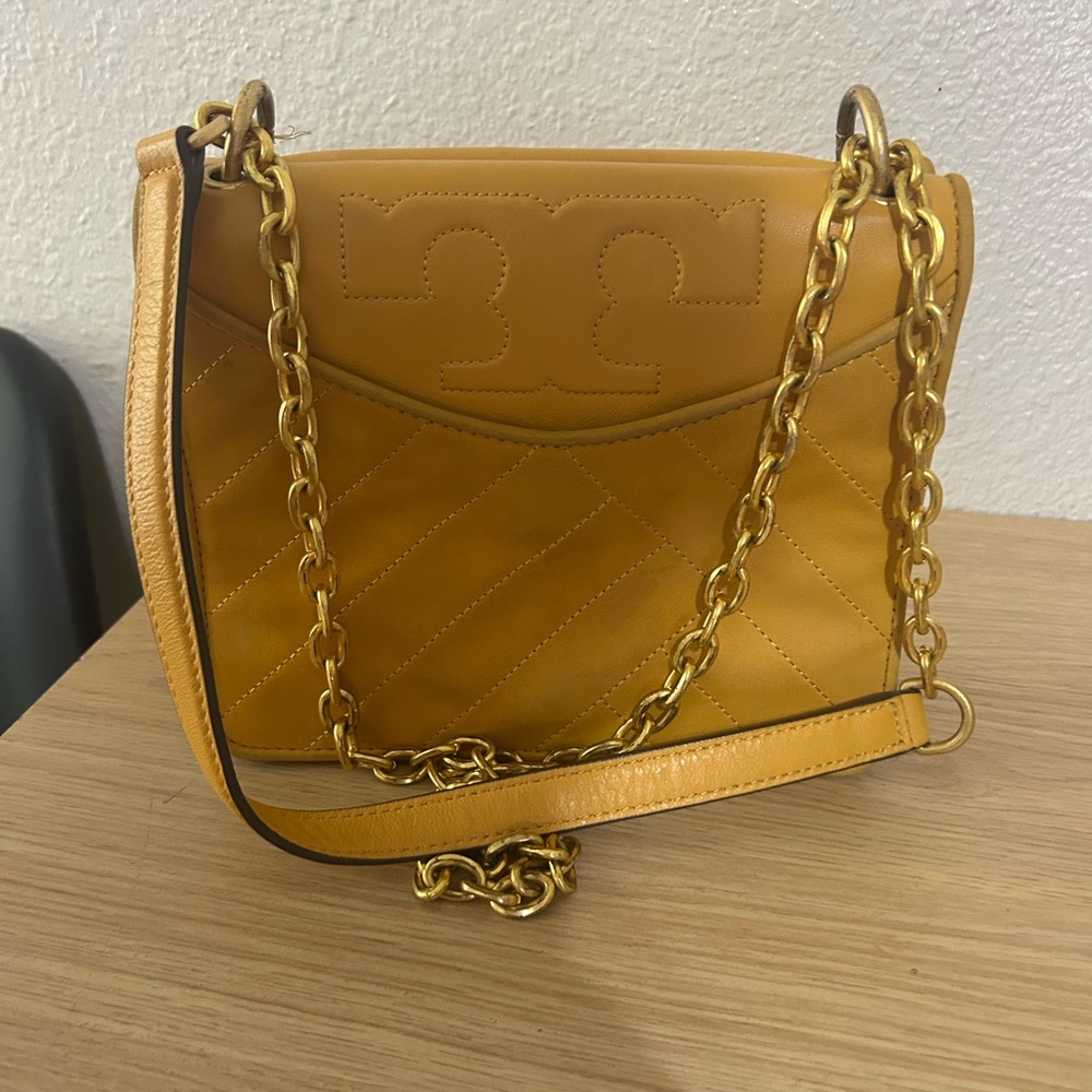 Tory Burch crossbody purse